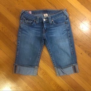 True Religion size 28 shorts Bermuda